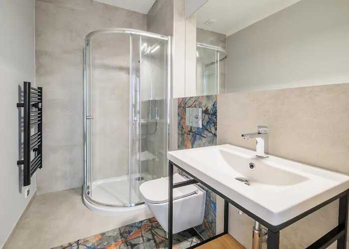 Apartment Niezalezny Z Klimatyzacja I Parkingiem - Pogodna *